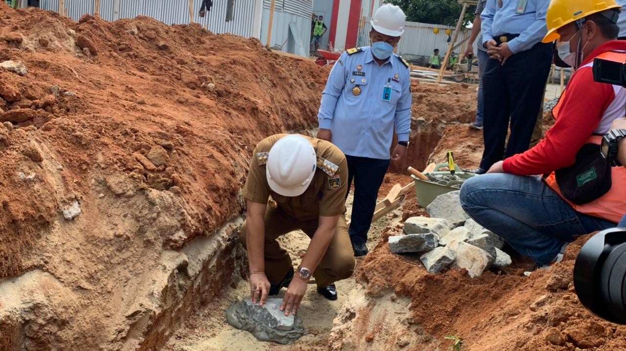 Bupati Musa Ahmad Pantau Vaksinasi Sekaligus Peletakan Batu Pertama Gedung Kantor Lapas II B Lamteng