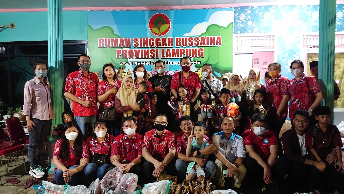 PSMTI, SMSI dan Denpomal Lampung Berbagi Kasih kepada Anak Panti Asuhan Bussaina